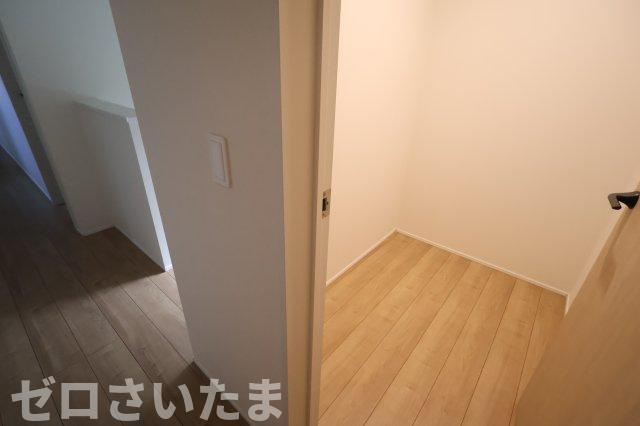 《仲介手数料無料》上尾市大字瓦葺2124新築一戸建てリナージュの収納