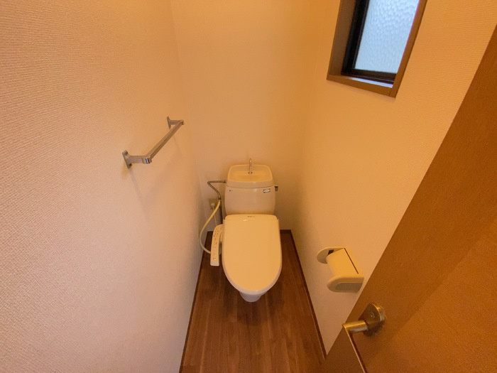 ヴィラクレスト B棟のトイレ