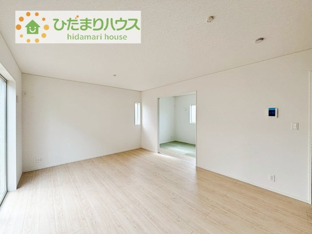 【居間・リビング】 | 下妻市高道祖第4　新築戸建　 | お友達や親戚とホームパーティもいいですね(*^^*)