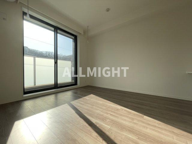 稲城市百村の賃貸マンションの寝室