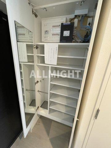 稲城市百村の賃貸マンションの収納