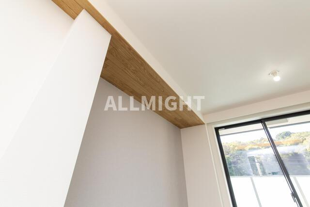 稲城市百村の賃貸マンションの内装