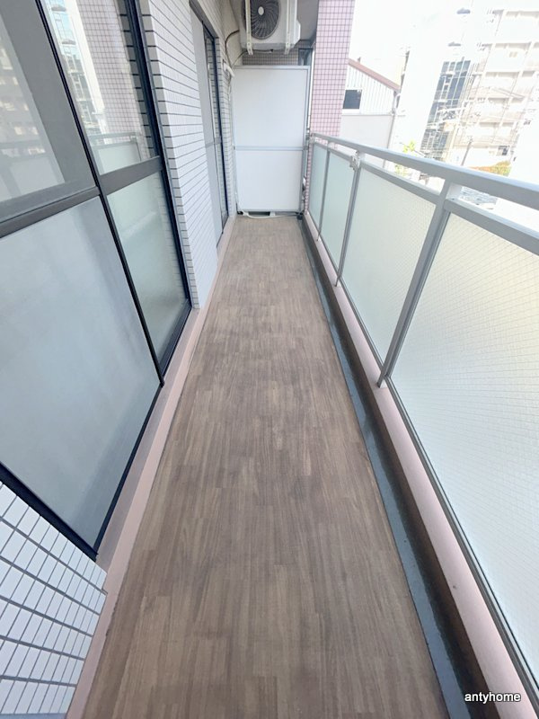 ロベリア弐番館　仲介手数料無料のバルコニー