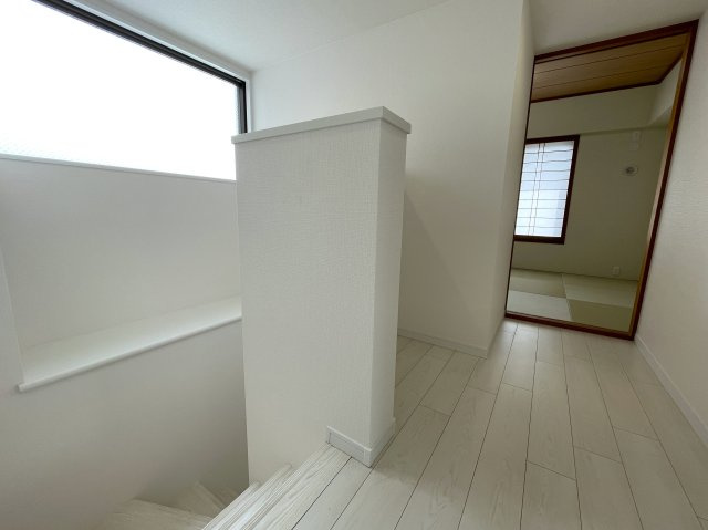 普通のマンションは嫌だ！って方は必見！！コレは文句なき希少のプレミアム住戸！室内に階段ある２階建てな、『コスモ横浜和田町ヒルズ』リフォームの内装|きれいな内装です