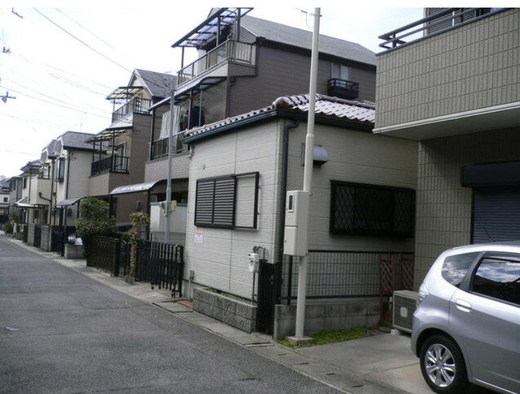 魚崎中町一戸建の駐車場
