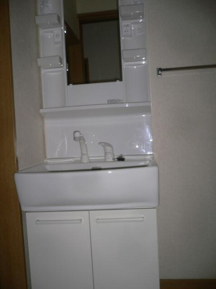 魚崎中町一戸建の洗面所