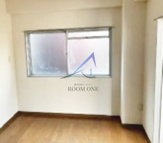 Ｐｒｉｅｒの居間・リビング|洋室のお部屋です。