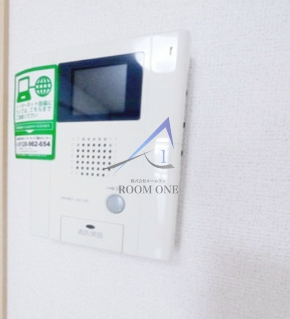 エーヴィッヒカイトのセキュリティ|モニター付きインターホンです。