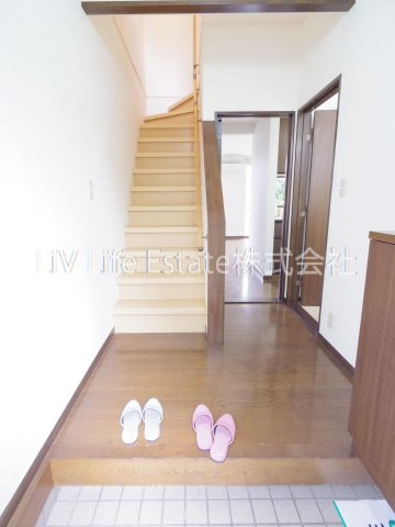 プロミネントⅢの玄関