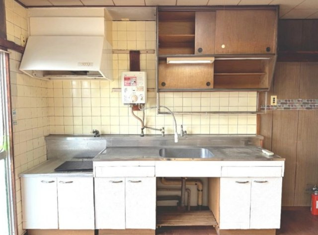 富田第2住宅のキッチン