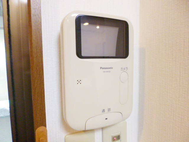 ＫＭハイツのセキュリティ|ＴＶモニタ付オートロック完備しております☆