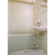 新品家具付きマンション大橋12(KaGood福岡)の浴室|コンパクトで使いやすいお風呂です