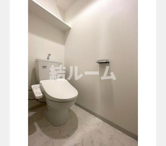 北区滝野川７丁目の賃貸マンションのトイレ