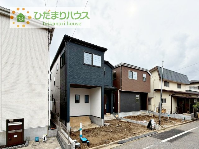 【外観】 | 我孫子市第3若松　新築戸建　2号棟 | 小学校まで徒歩10分！お子様の登下校も安心できる距離です♪