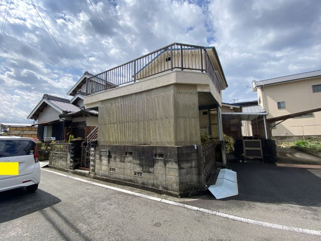 【前面道路含む現地写真】の画像