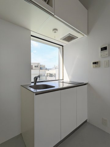 ファーレ代々木上原のキッチン|使いやすいキッチンです