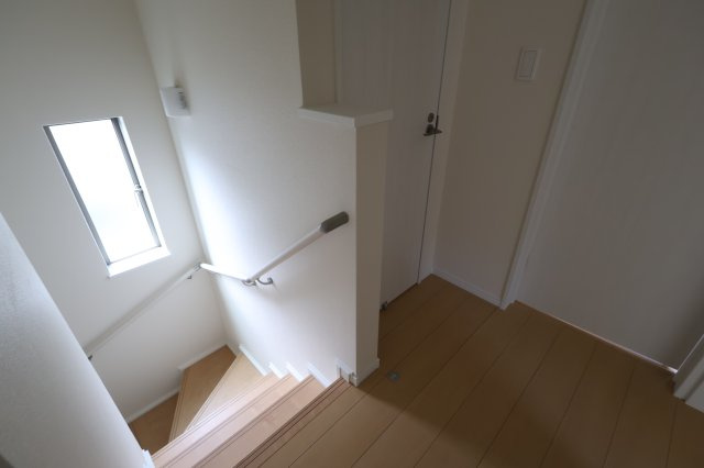 《仲介手数料無料》上尾市緑丘４丁目10-8新築一戸建てハートフルタウンの内装