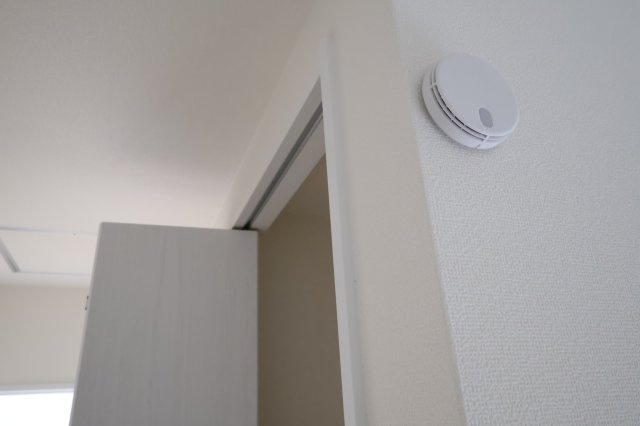 《仲介手数料無料》上尾市緑丘４丁目10-8新築一戸建てハートフルタウンのその他|火災報知器が各お部屋に付いています。