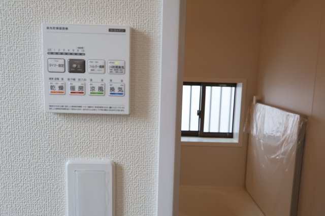 《仲介手数料無料》上尾市緑丘４丁目10-8新築一戸建てハートフルタウンの浴室