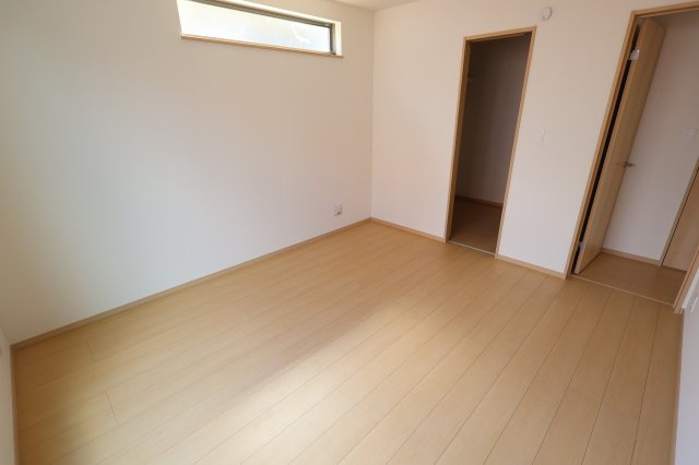 《仲介手数料無料》上尾市緑丘４丁目10-8新築一戸建てハートフルタウンの洋室|2階 7帖