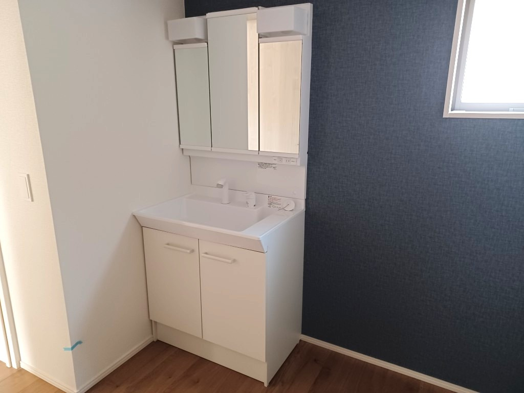 熊本市南区出仲間７丁目の新築一戸建の独立洗面台