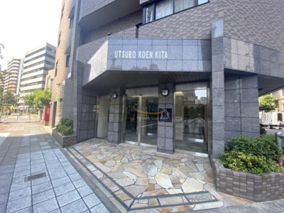 【エントランス】 | リーガル靭公園北