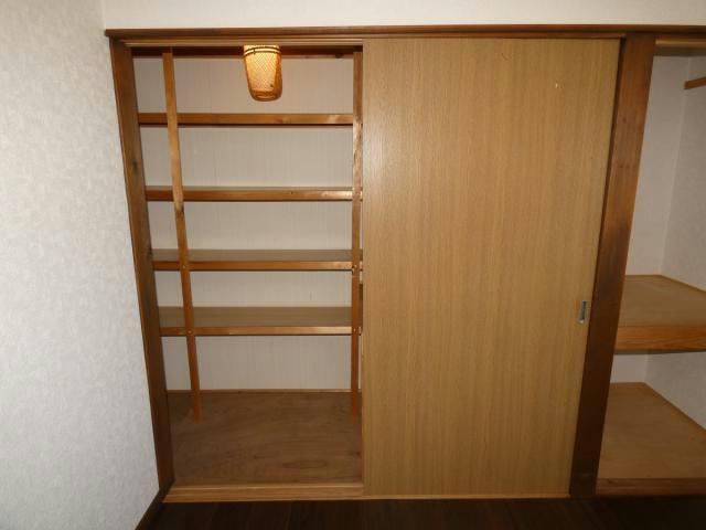 コーポタネザワの収納