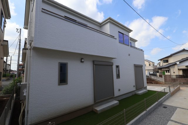 《仲介手数料無料》上尾市緑丘４丁目10-8新築一戸建てハートフルタウンの外観|撮影日 2026年7月9日 14:30 晴れ