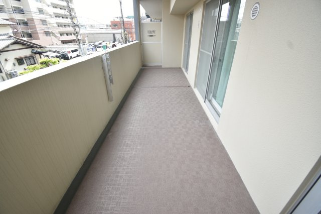 アンピール博多駅南のバルコニー