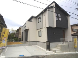 【外観】 | 川西市大和東5丁目9の16　新築一戸建て