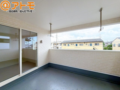 【バルコニー】 | 清水区蜂ヶ谷第7　新築戸建　1号棟 | インナーバルコニーはお出かけ中の急な雨でも安心♪