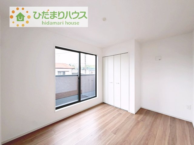 【洋室】 | 土浦市木田余1期　新築戸建　4号棟 | 机にベットを置けば子供部屋の完成です！