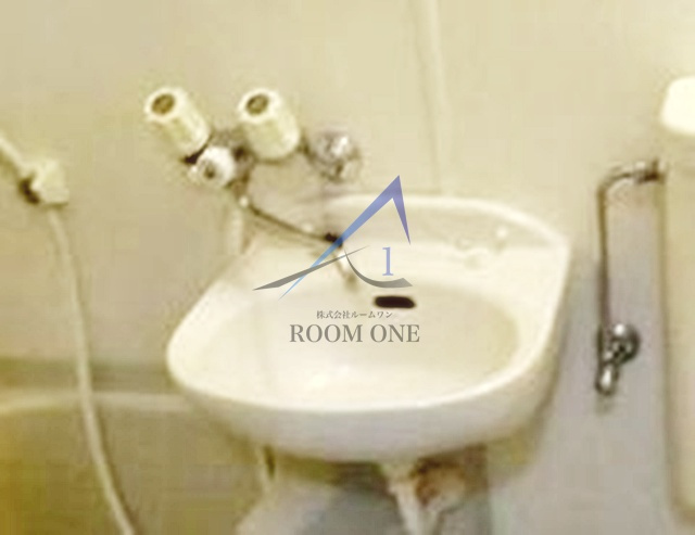 アドリーム千駄木の洗面所|洗面台です。