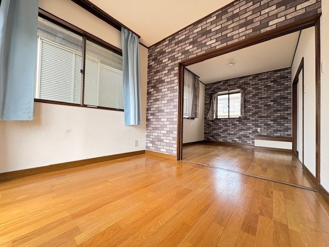 綾瀬市寺尾台　中古戸建　全１棟の洋室|個人の部屋や寝室として使える洋室です