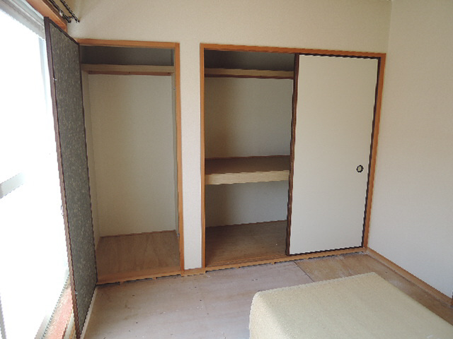 パセオ香呂の収納