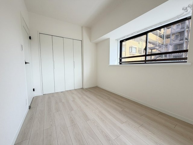 ライオンズマンション三郷早稲田公園のその他共用部分|エレベーター付きです。