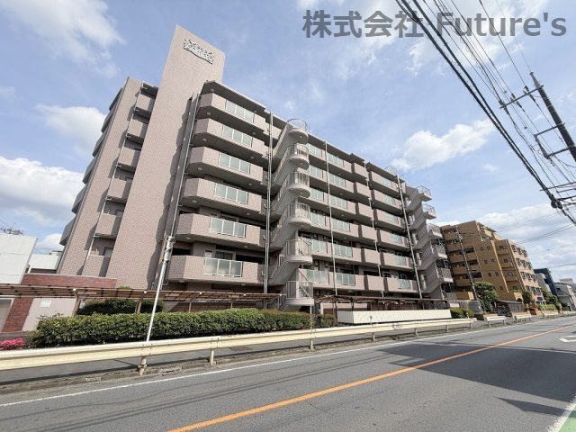 ライオンズマンション三郷早稲田公園の外観|JR武蔵野線「三郷」駅徒歩15分・リフォーム済みの中古マンションです。