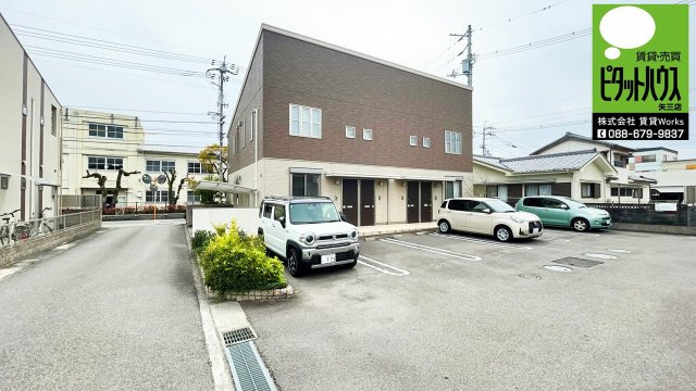 シャーメゾン城西　A棟の外観
