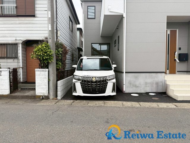 新築戸建　高座郡寒川一之宮6丁目の駐車場