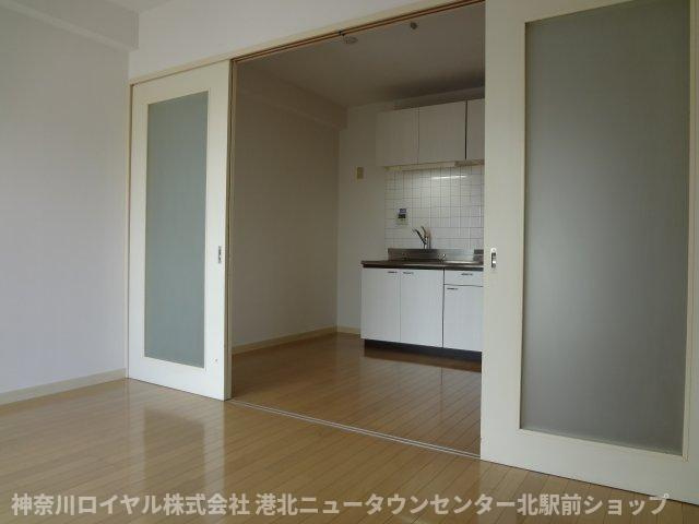【居間・リビング】