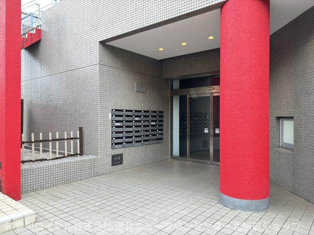【エントランス】