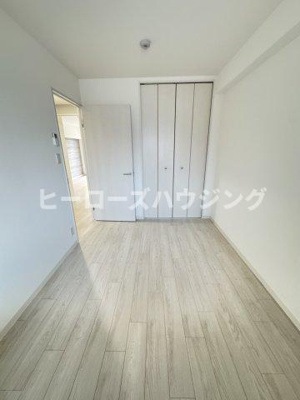 【洋室】 | グリュックメゾンF豊中XV | ※同タイプの写真となり、実際のお部屋とは異なる場合があります