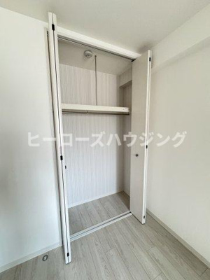 【収納】 | グリュックメゾンF豊中XV | ※同タイプの写真となり、実際のお部屋とは異なる場合があります