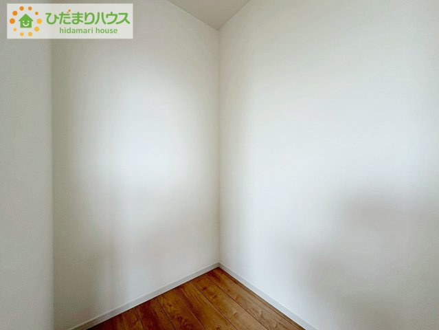 ひたちなか市稲田1期　新築戸建の収納|"ママに人気のウォークインクローゼット付き！
コートやジャケットはもちろん、季節物や布団なども全部収納できちゃいます(^^)/"