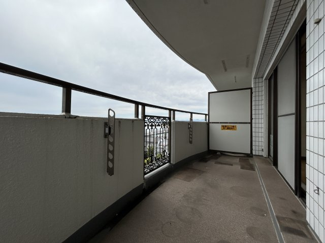 真栄マンション新舞子E棟のバルコニー|南側バルコニー☆