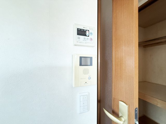 ロイヤルリバーの玄関