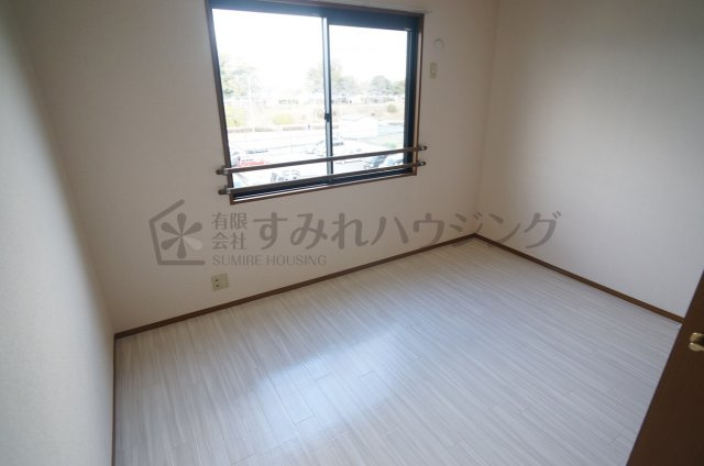 プルーリオンの洋室|参考、同建物・同間取りの号室