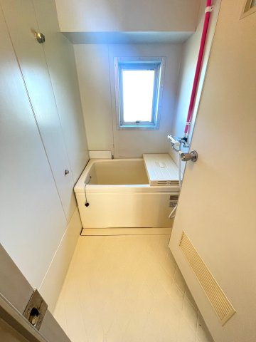 80Hills八代Ⅰの浴室