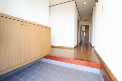 【玄関】 | 那覇市首里寒川町　戸建