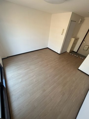 エルレーヴ魚崎の洋室